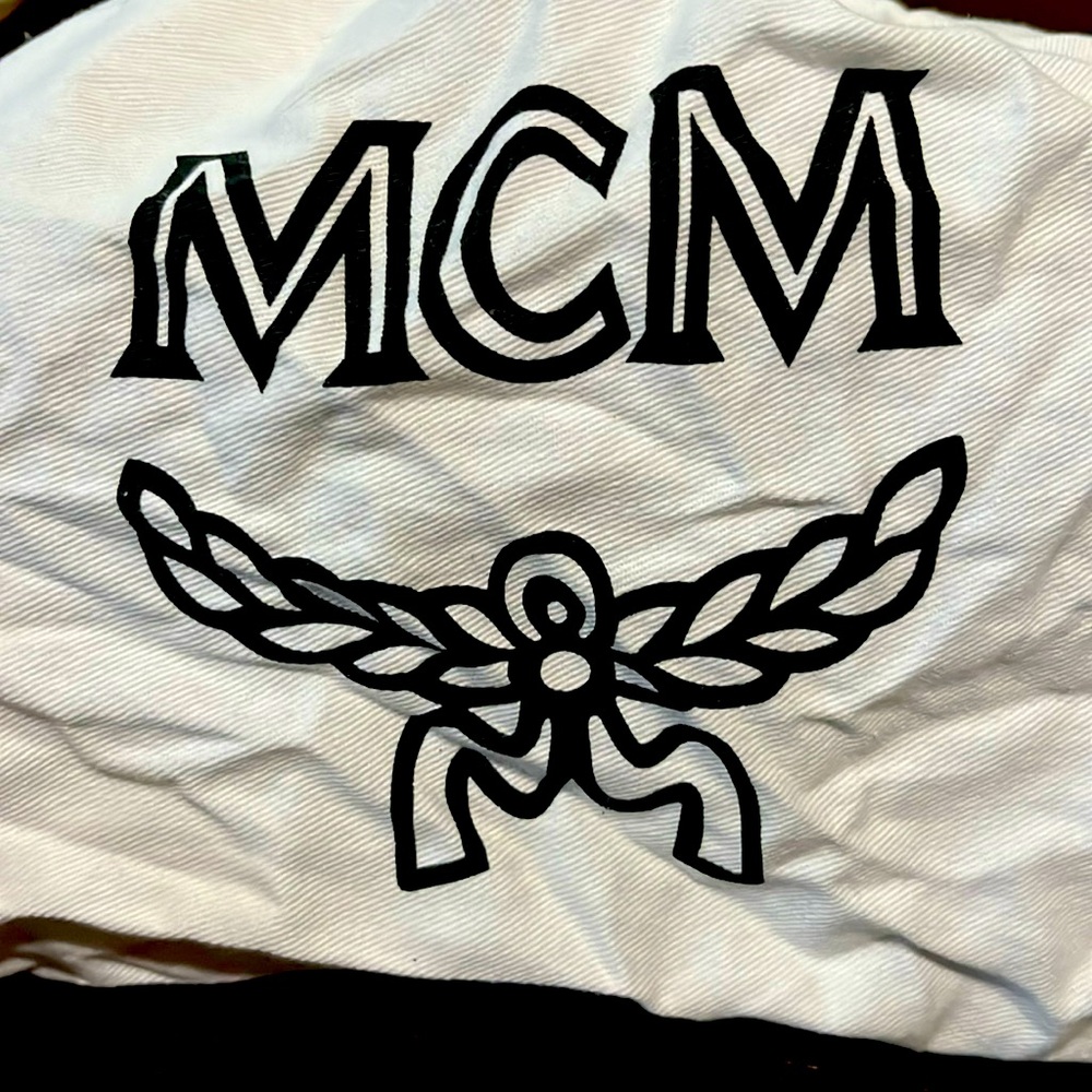 Mcm bags / mcm leather belt/ crossbody bag / Vqinla’s closet